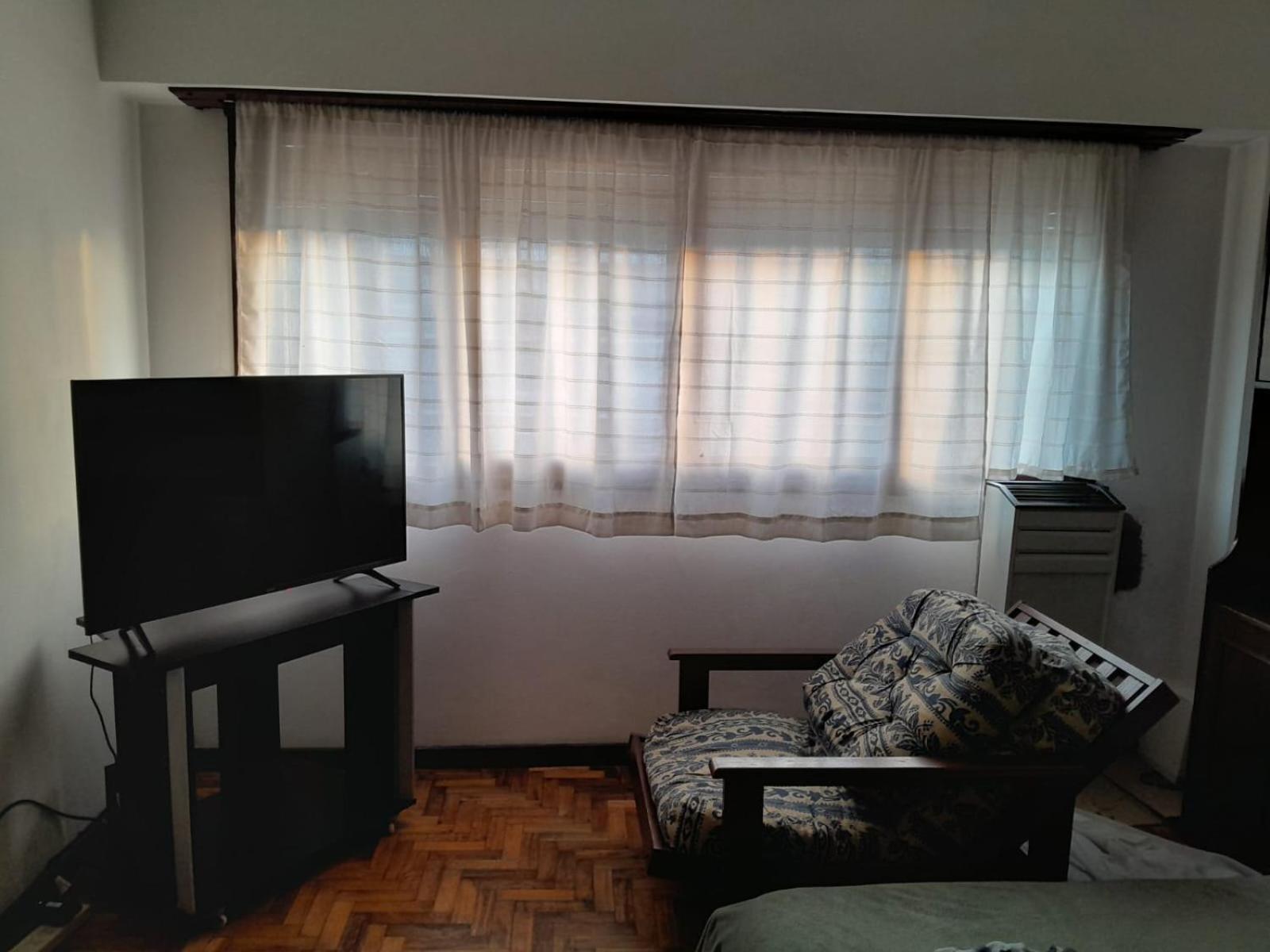 Apartment Depto 1 Amb Av Colon